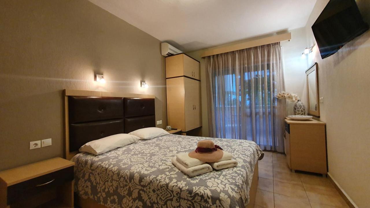 House Spanos Sarti Ngoại thất bức ảnh